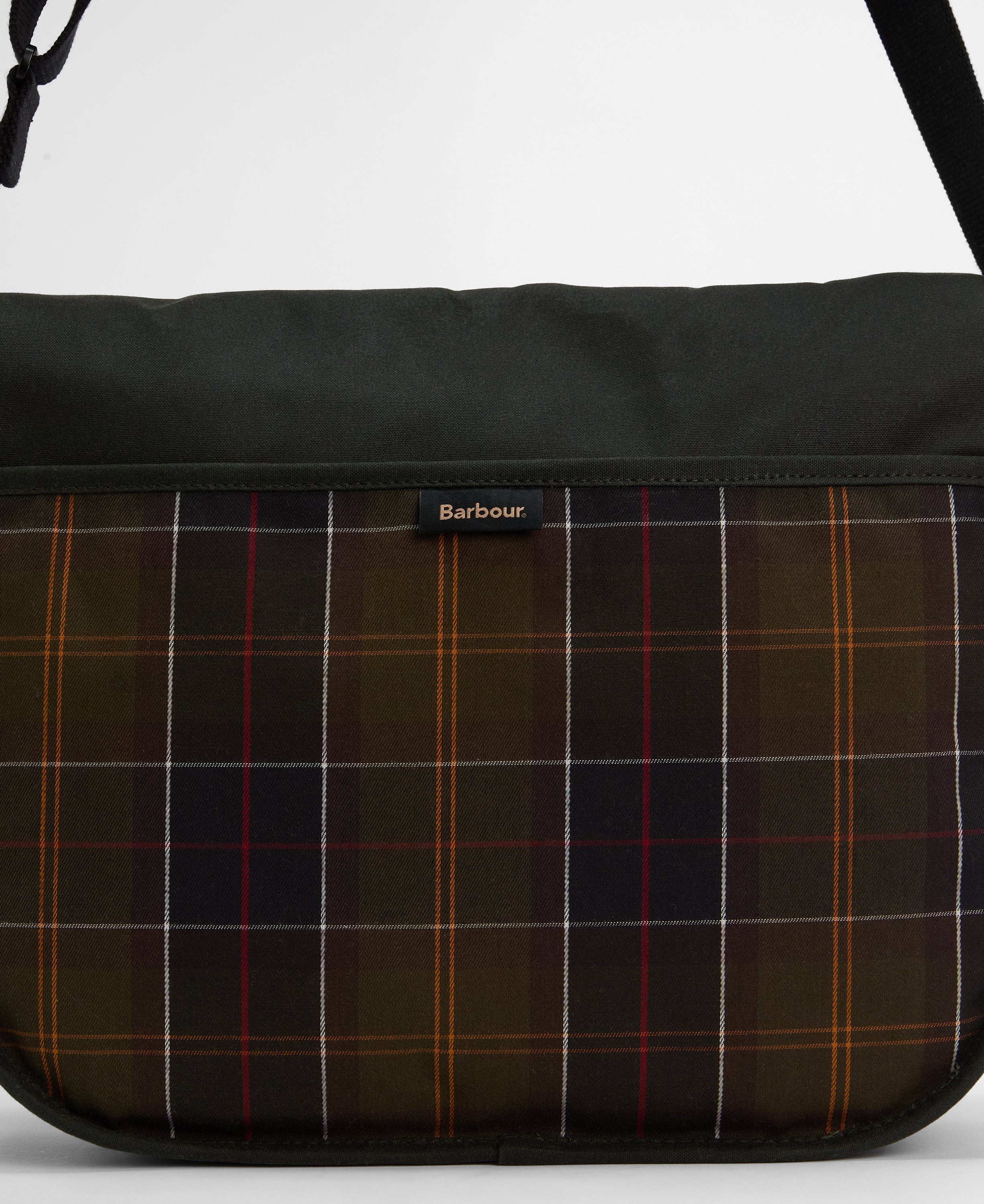 UBA0749SG91_05detailb